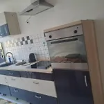 Grosse Unterkunft